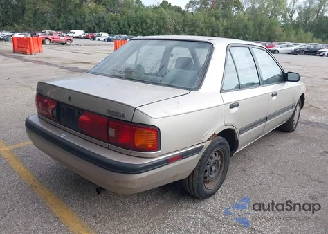 1993 Mazda Protege Dx z USA, uszkodzony, nr VIN JM1BG224XP0602706